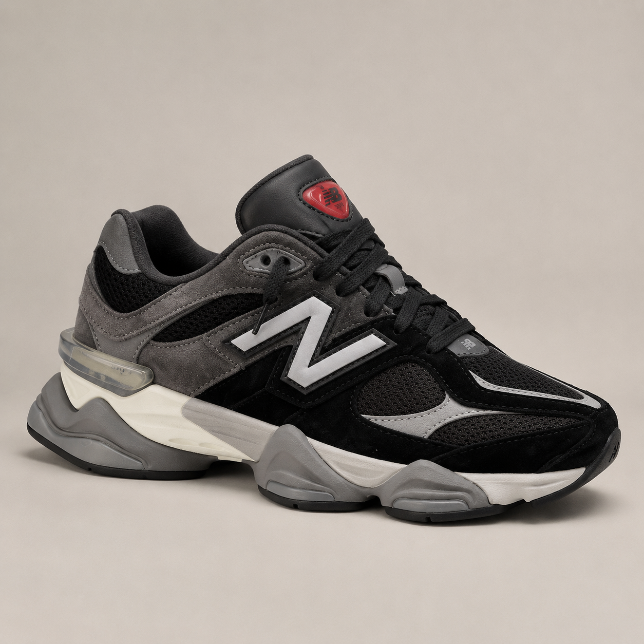9060 Black Silver