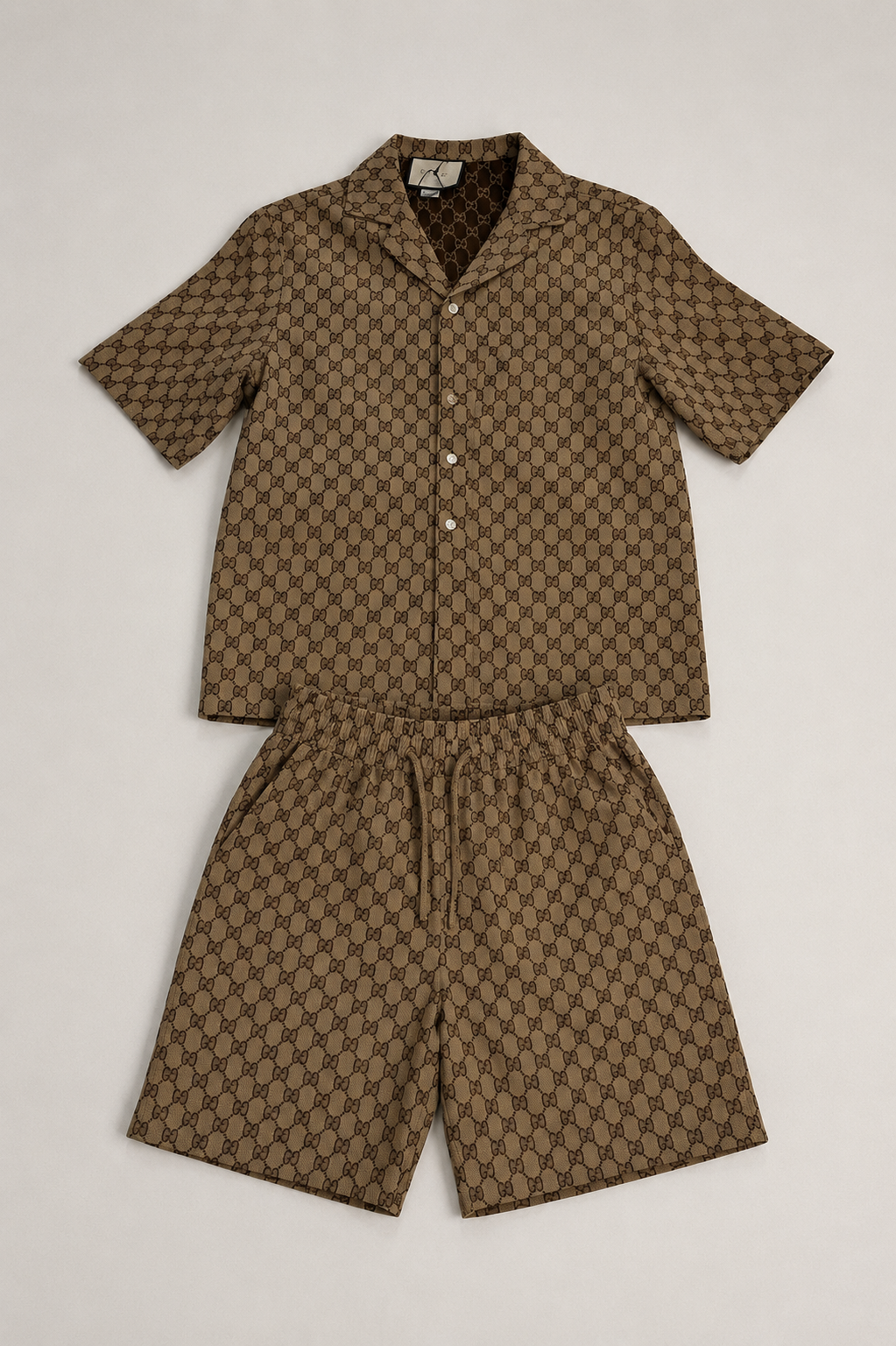 Conjunto Monograma Brown